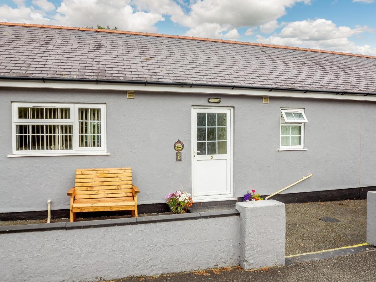 2 Black Horse Cottages Pentraeth Exteriör bild
